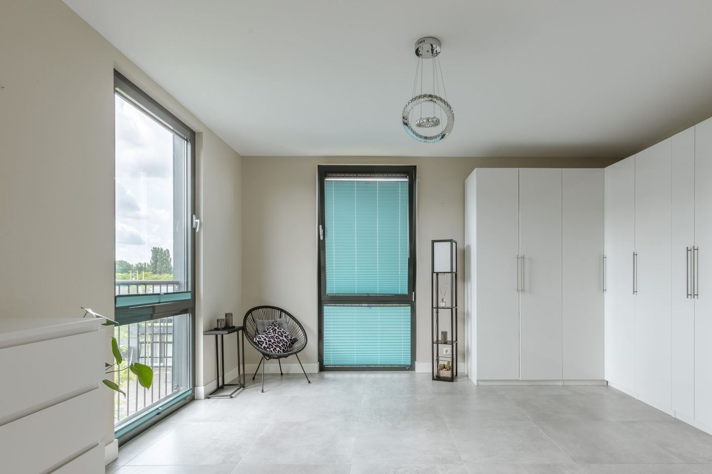 Photo 10 of Guamstraat 4-F