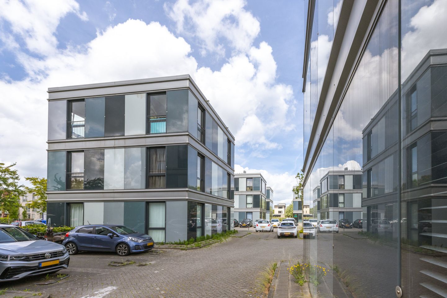 Photo 29 of Guamstraat 4-F