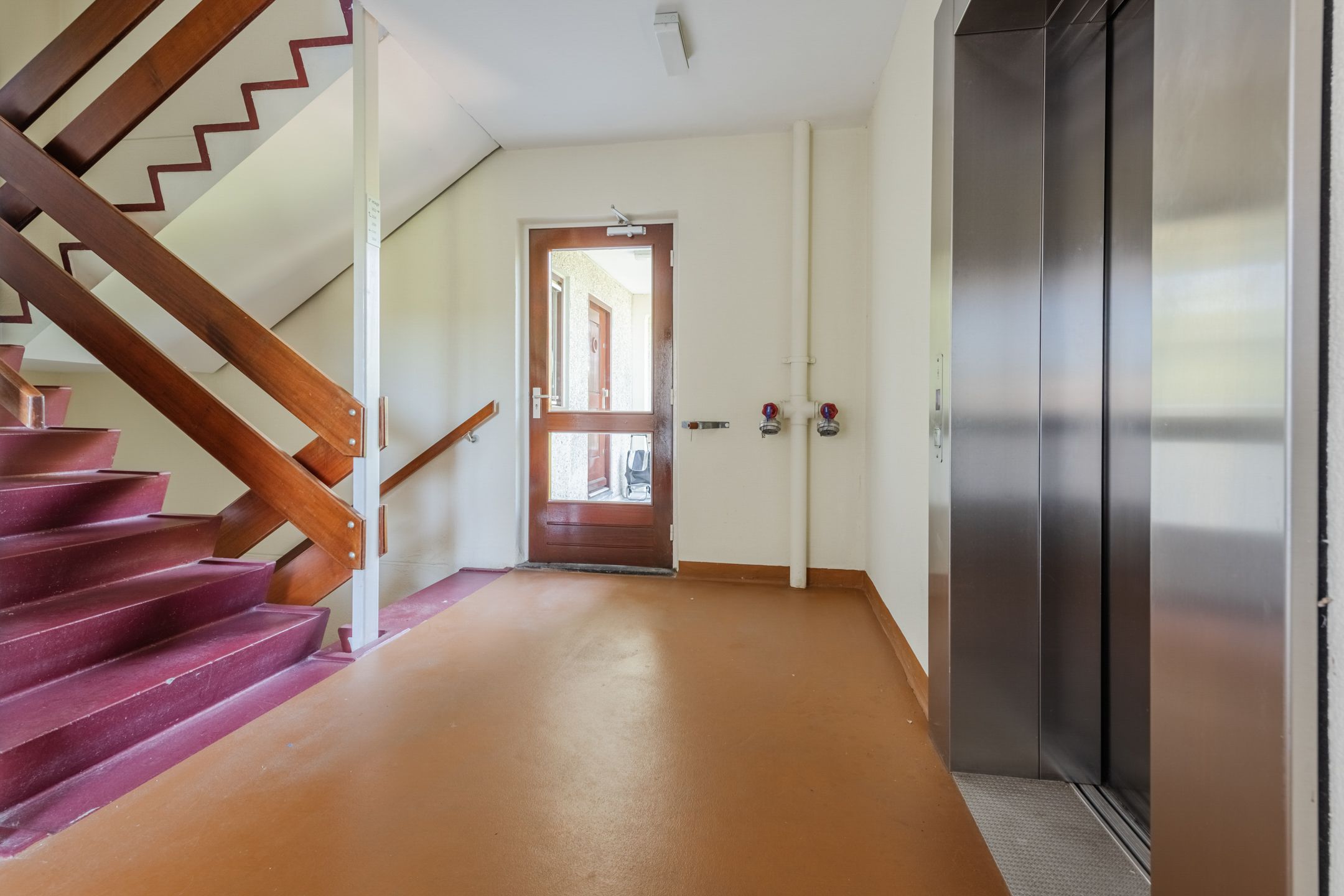 Foto 12 van Amerbos 360