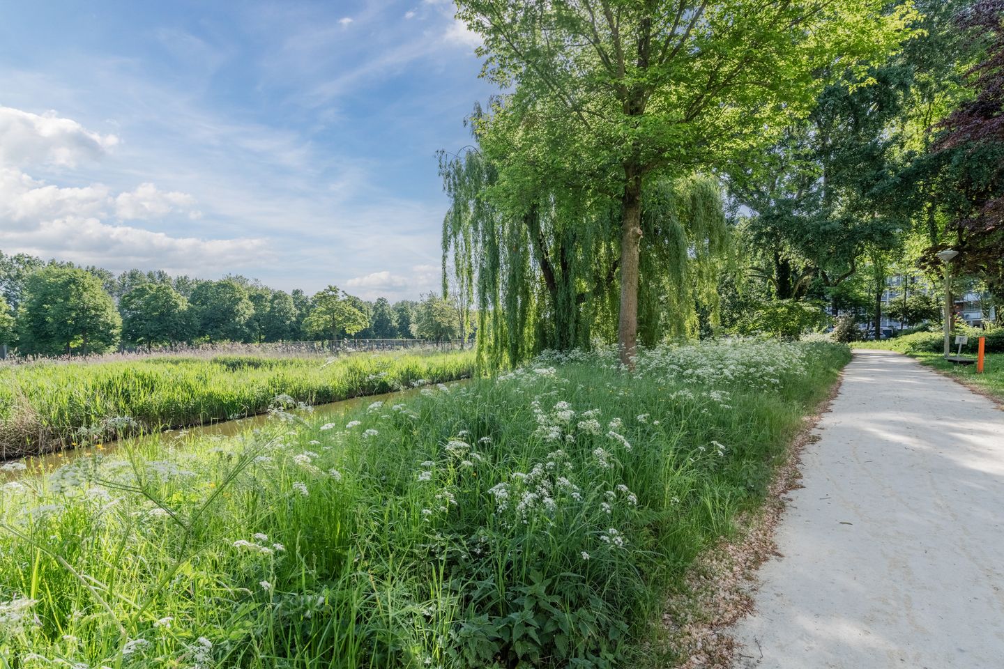 Foto 34 van Amerbos 360