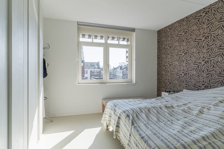 Foto 26 van Wilhelminakanaal Oost 37