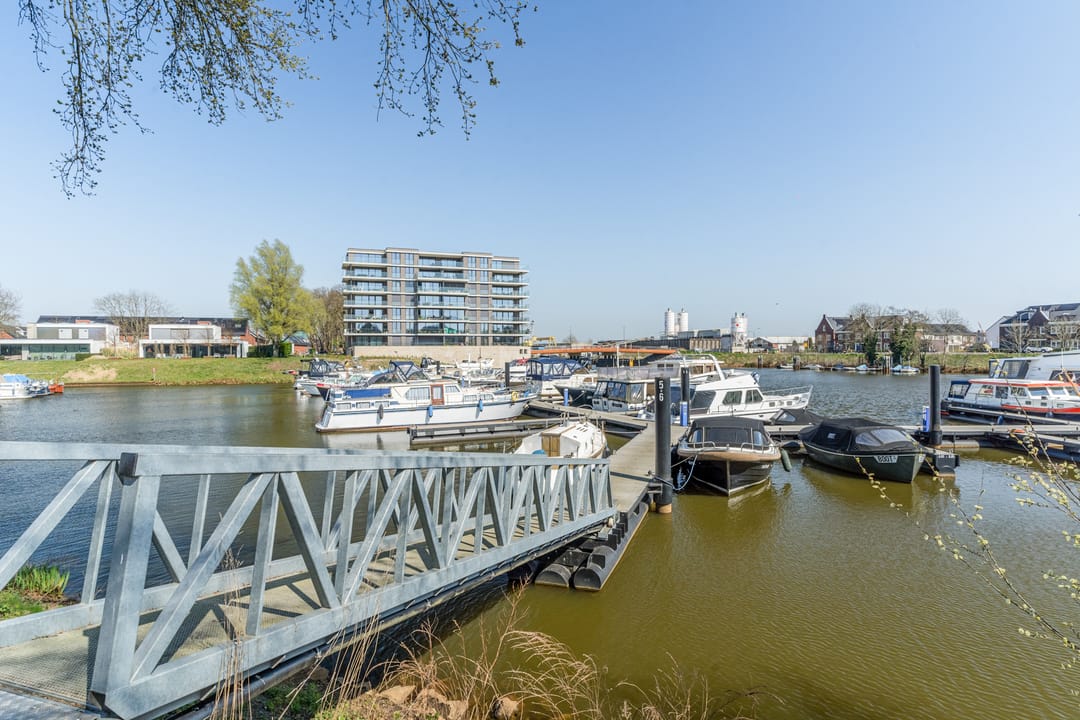 Photo 56 of Wilhelminakanaal Oost 37