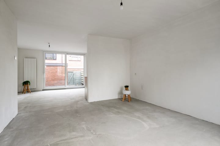 Foto 9 van Azaleastraat 43