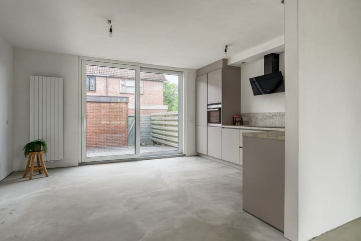 Foto 10 van Azaleastraat 43