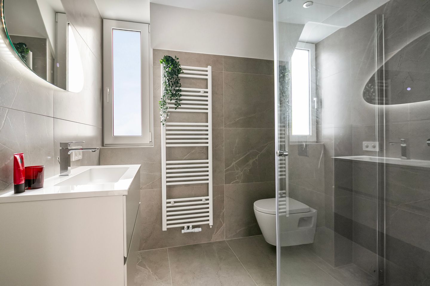 Foto 19 van Azaleastraat 43