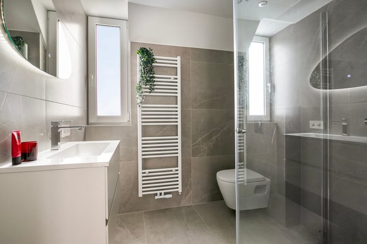 Foto 19 van Azaleastraat 43