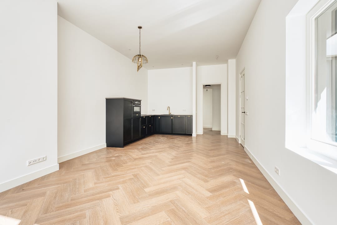 Photo 11 of Brinkstraat 30