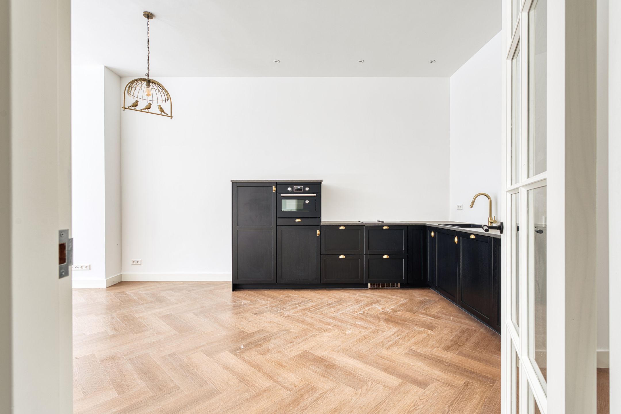 Photo 12 of Brinkstraat 30