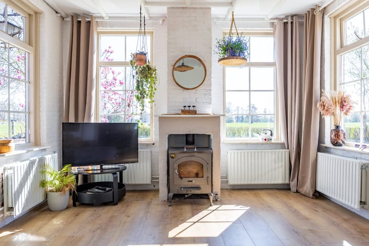 Foto 16 van Molenweg 8