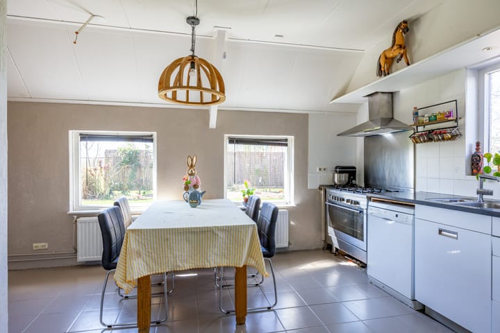 Foto 27 van Molenweg 8