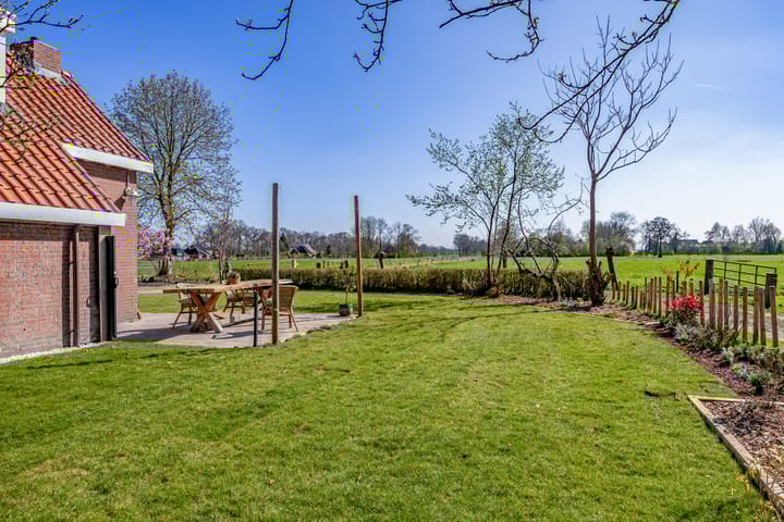 Foto 54 van Molenweg 8