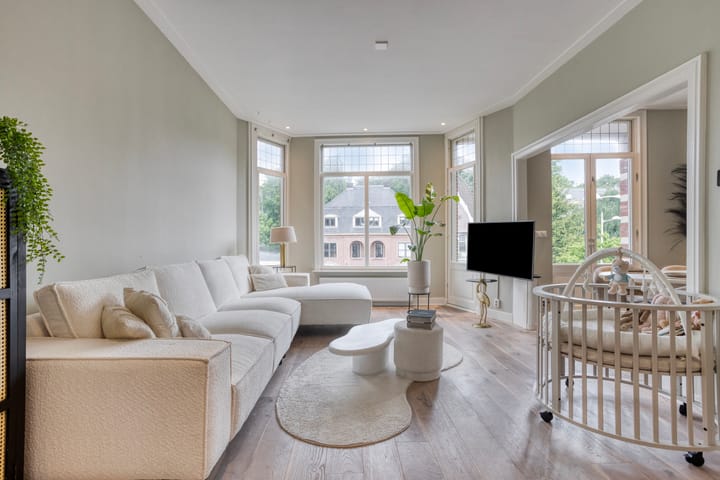 Foto 2 van Kennemerstraatweg 89-A