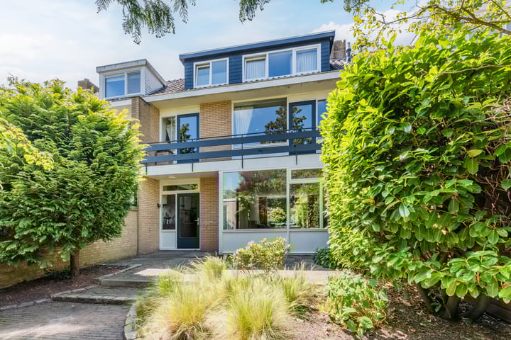 Foto 1 van Admiraal de Ruyterlaan 15