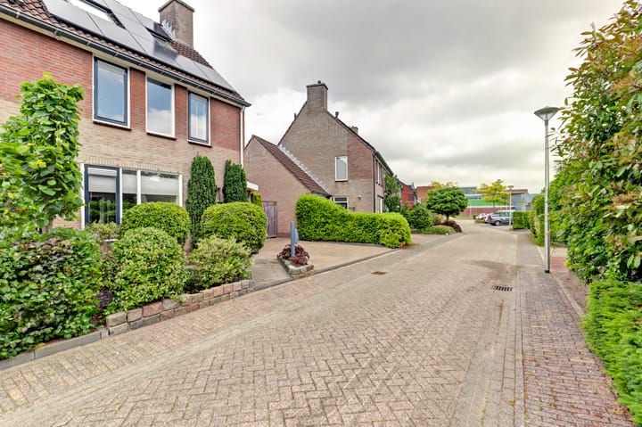 Foto 16 van IJsvogellaan 7