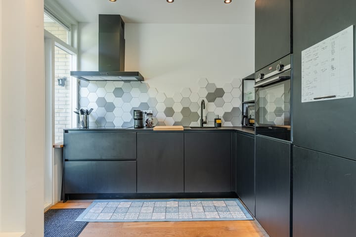 Foto 16 van Admiraal de Ruyterlaan 15