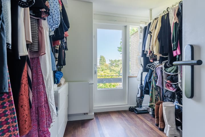 Foto 24 van Admiraal de Ruyterlaan 15