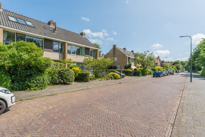 Foto 48 van Admiraal de Ruyterlaan 15