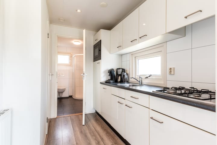 Photo 12 of Zuiderweg 2-R109