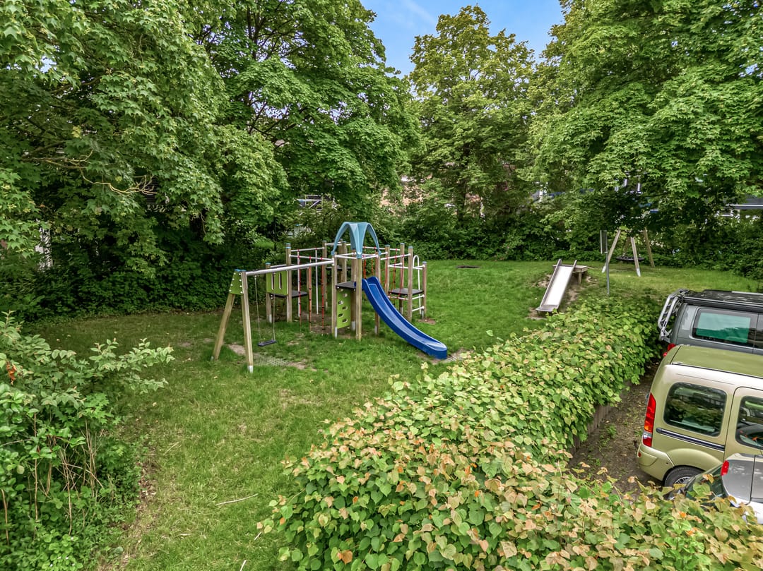 Foto 43 van Karos 71