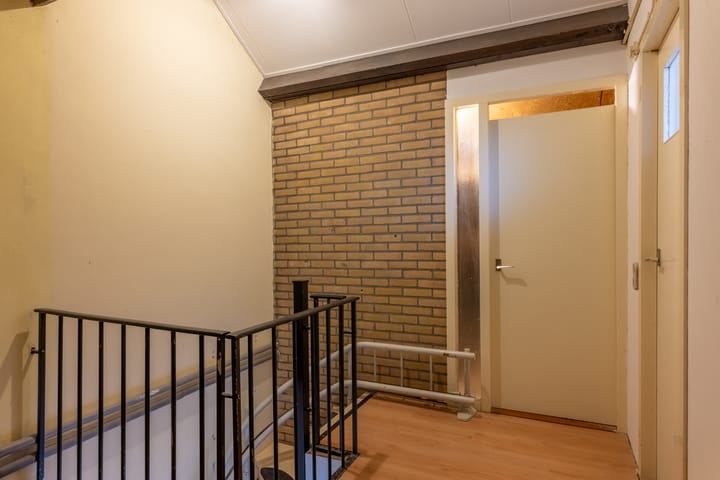 Foto 25 van Brederostraat 35