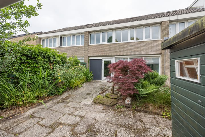 Foto 28 van Brederostraat 35