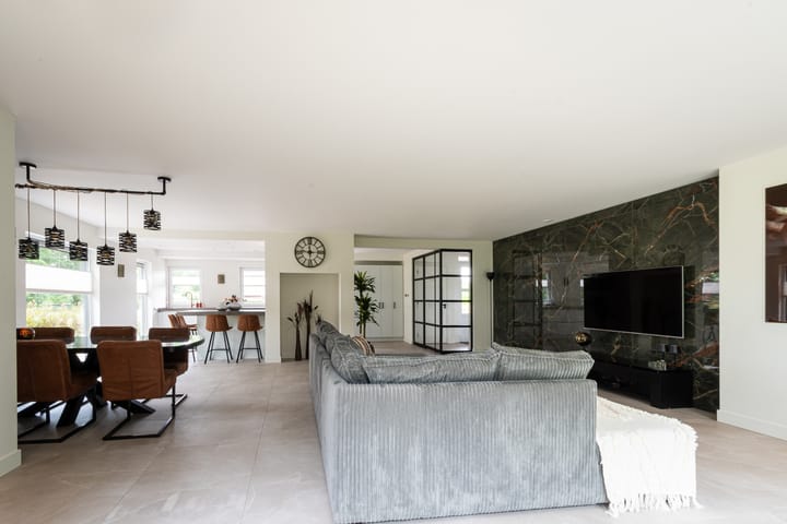 Foto 16 van Lage Esweg 73