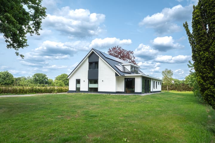 Foto 43 van Lage Esweg 73