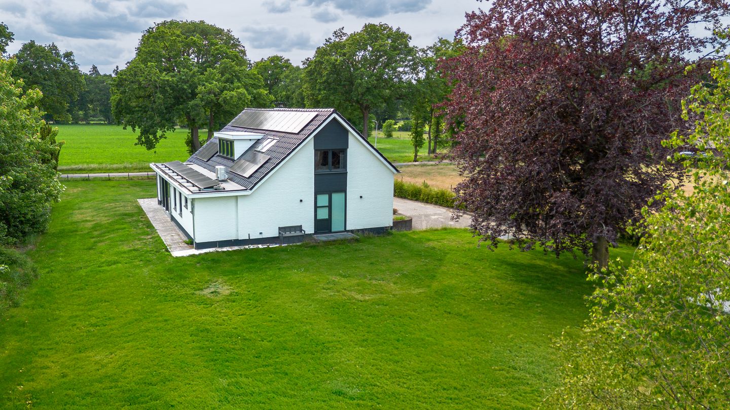 Foto 44 van Lage Esweg 73