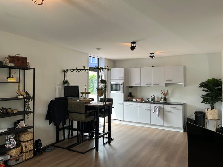 Foto 5 van Burgemeester Leenstraat 54-F