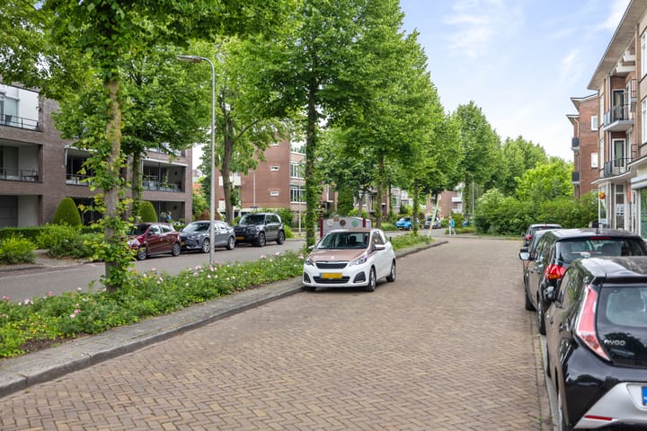 Foto 23 van Joost van den Vondellaan 55