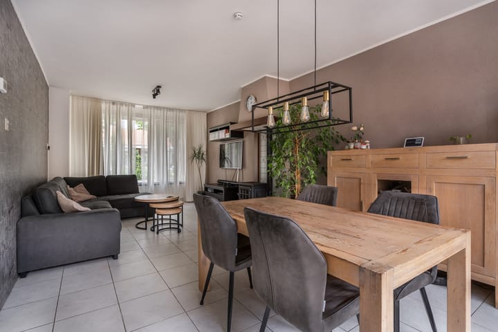 Foto 2 van Burg Herckenrathlaan 6