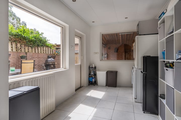 Foto 15 van Burg Herckenrathlaan 6