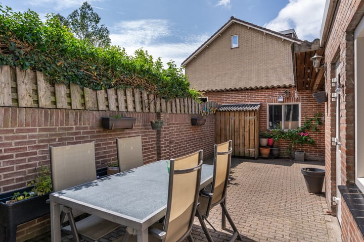 Foto 25 van Burg Herckenrathlaan 6