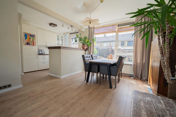 Foto 6 van Pieter de Hooghstraat 9