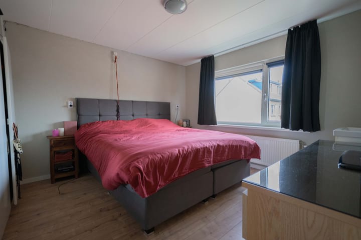 Foto 18 van Pieter de Hooghstraat 9