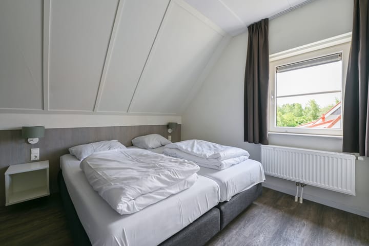 Foto 3 van Zeedijk 24-125