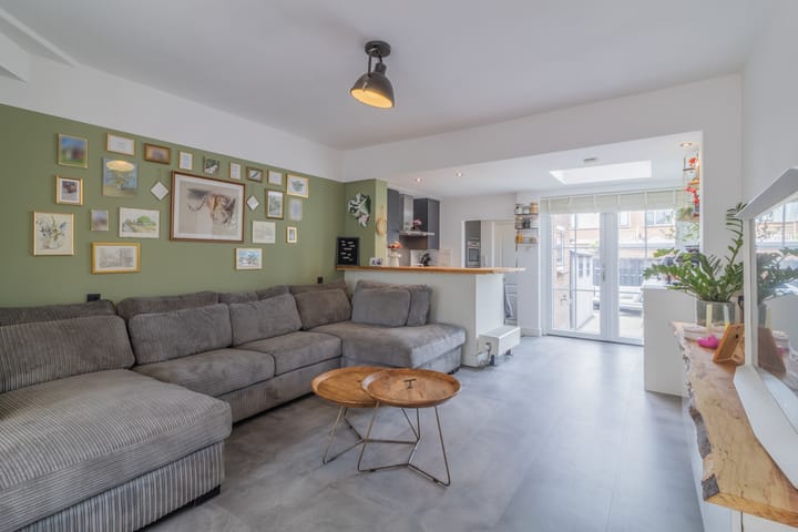 Foto 2 van Tolstraat 2-B