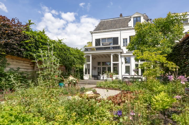 Foto 69 van Rozenhoflaan 2