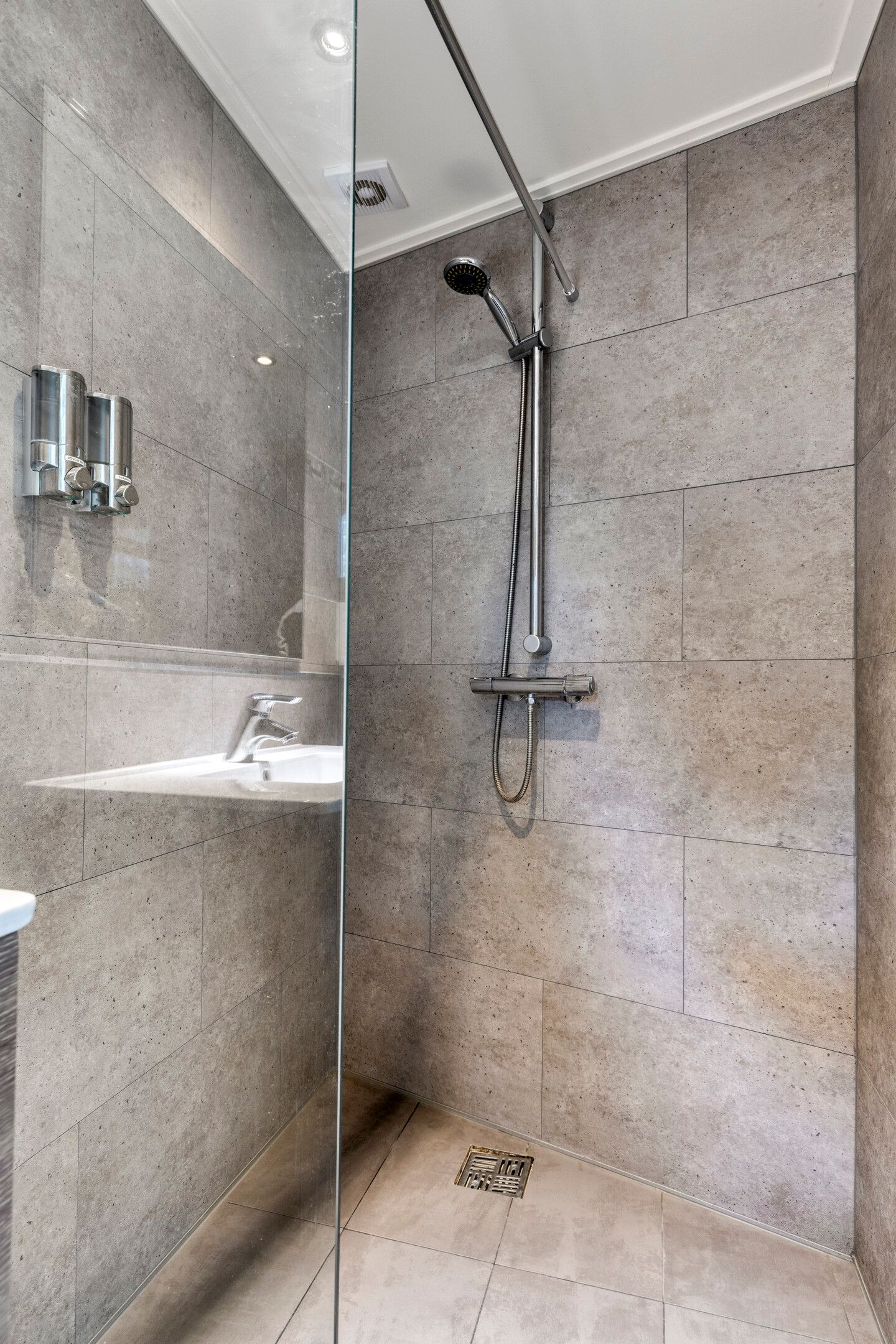 Foto 27 van Heereweg 7