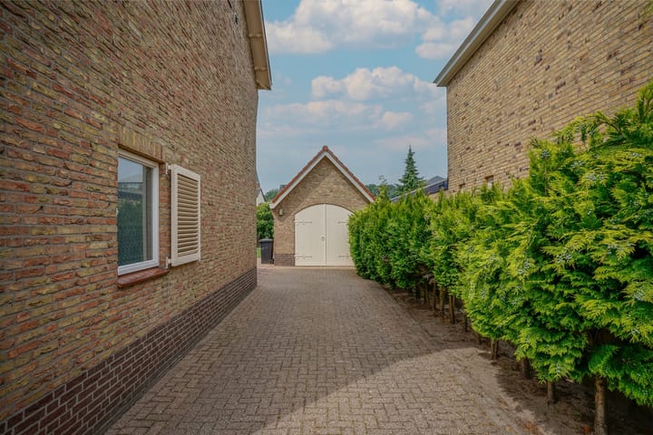 Foto 26 van Bartokstraat 7