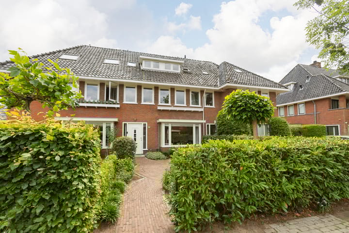 Foto 2 van van Ostadelaan 62