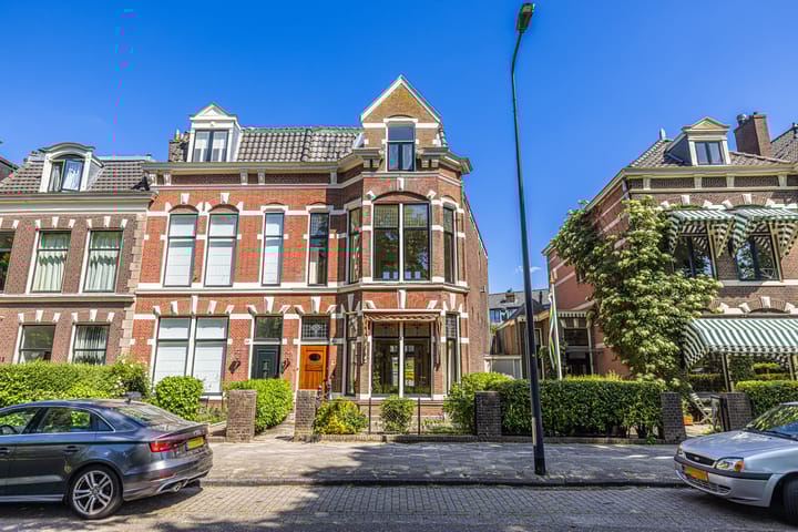 Foto 58 van Zoeterwoudsesingel 83