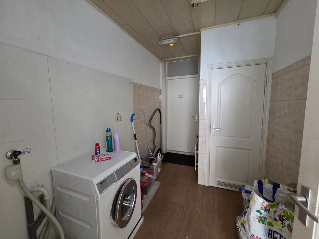 Photo 8 of Koestraat 9