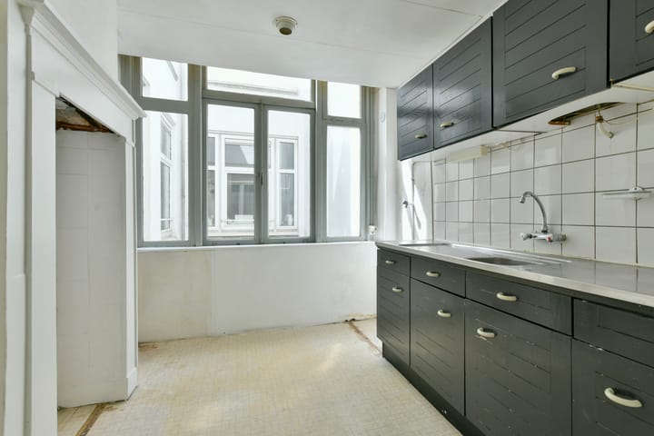 Photo 14 of Frederik Hendrikstraat 34-2