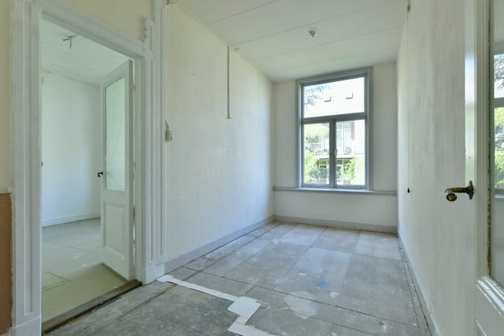 Photo 19 of Frederik Hendrikstraat 34-2