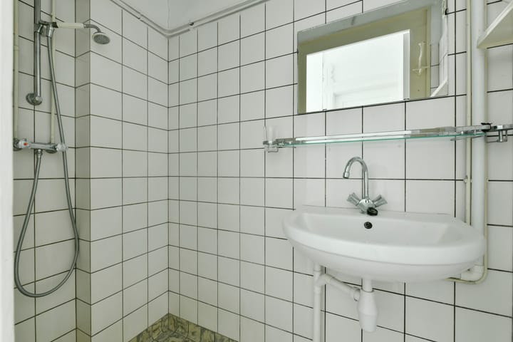 Photo 21 of Frederik Hendrikstraat 34-2