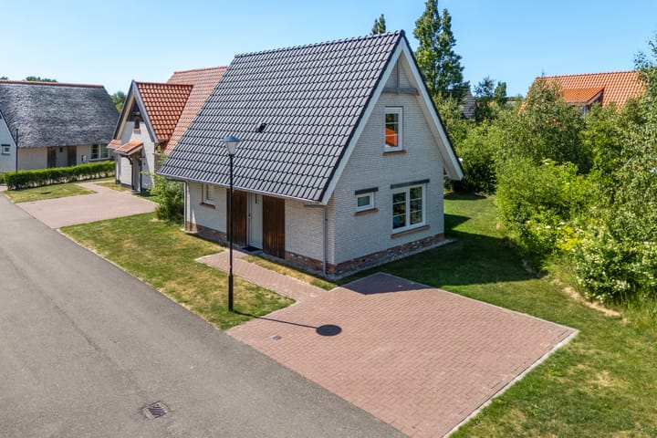 Foto 2 van Zeedijk 24-175