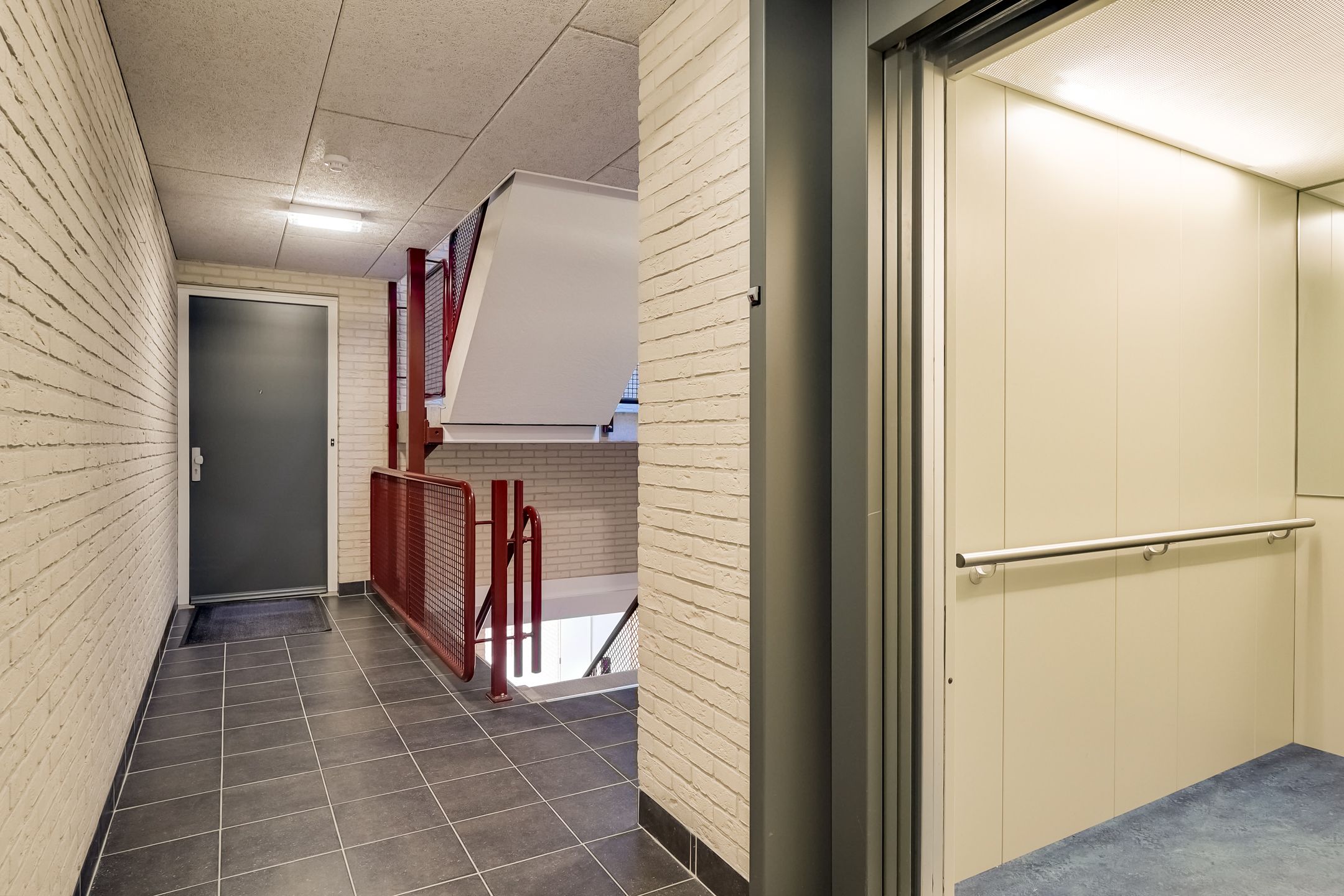 Photo 9 of Adriaen Boomstraat 2-C