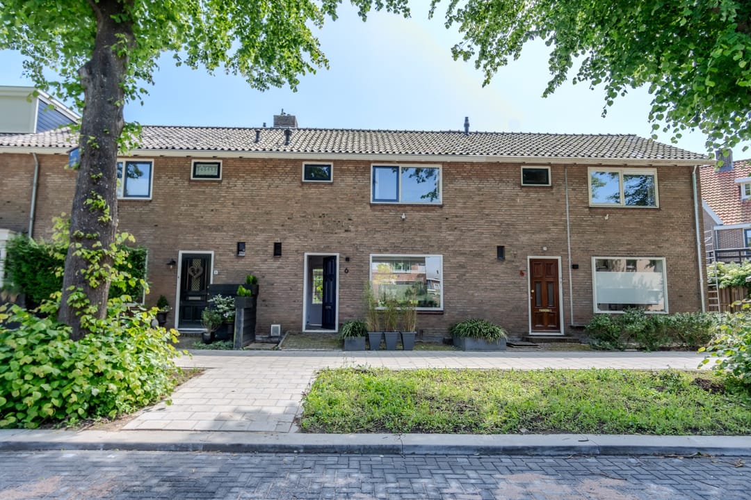 Foto 1 van van Beijerenstraat 6