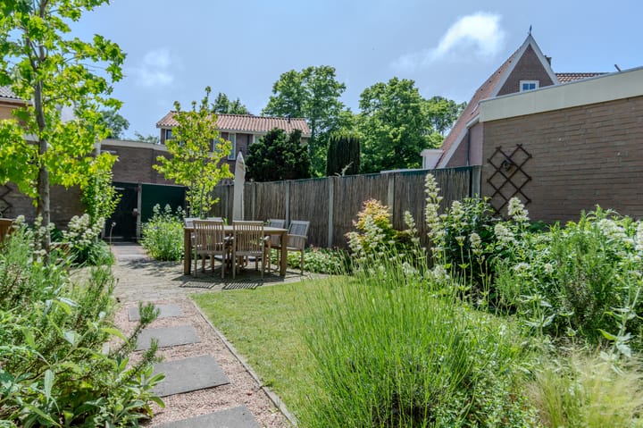 Foto 5 van van Beijerenstraat 6